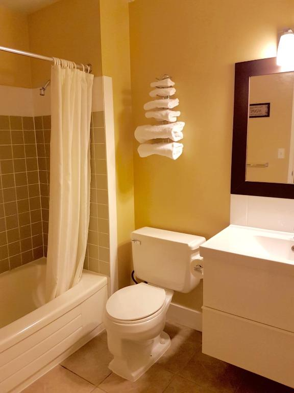 Oceanfront Full Kitchen Suite with Private Balcony 2 Queen - Photo 33